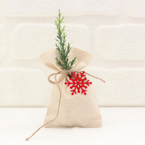 40 parça Yılbaşı Hediye Seti (10'ar adet Kumaş Kese, Ahşap Süs, Keçe, Telli Berry ve 10m Jüt İp) - 3