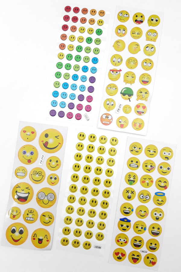 5li kabartmalı yapışkan sticker seti (13x7 cm), Karışık Gülen Yüzler - 1