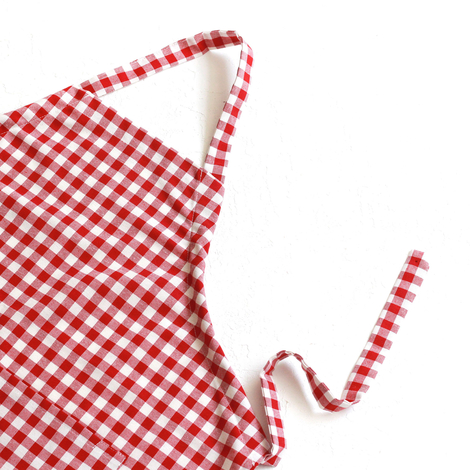 Bağcıklı, kırmızı beyaz kareli dokuma kumaş mutfak önlüğü / 90x70 cm - 2