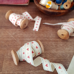 10 metre kalp desenli pamuk şerit kurdele, en 1.5 cm (Hediye paketi süsü) - Bimotif (1)