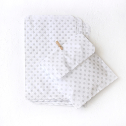 25 paper bags with polka dot pattern, white-silver, 18x30 cm - Bimotif