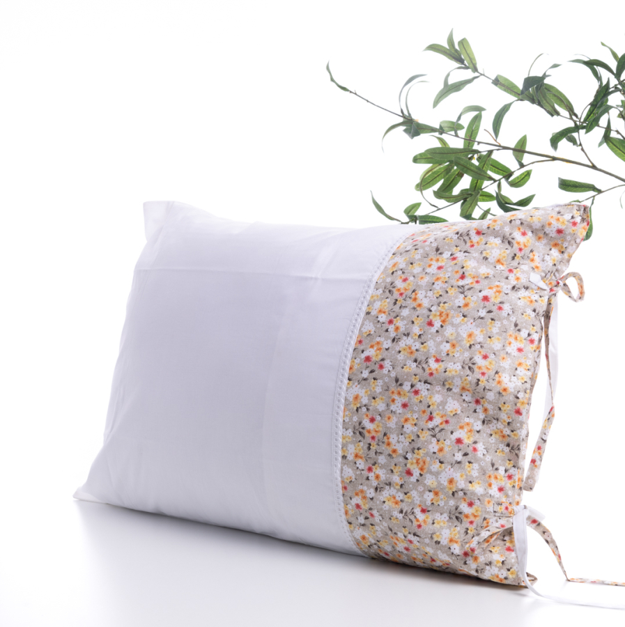 Floral patterned pillowcase, 50x70 cm, Coffee with milk - 1