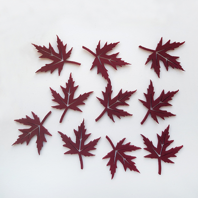 Felt autumn leaves, burgundy / 10 pcs - 1