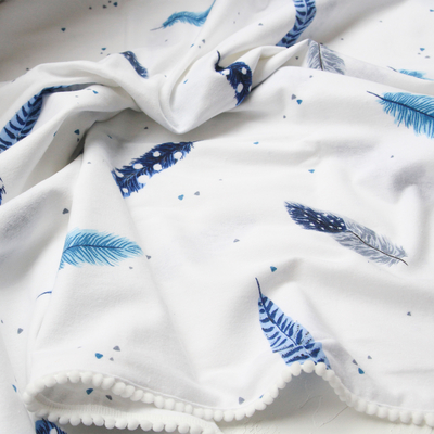 Flannel baby blanket with feather pattern, 110x110 cm / Blue - 2
