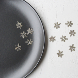 Silver jewellery, accessories in the form of snowflakes - Bimotif (1)