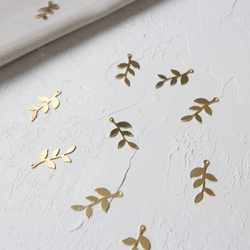 Gold jewellery material in leaf shape, accessory / 2.5 cm - Bimotif
