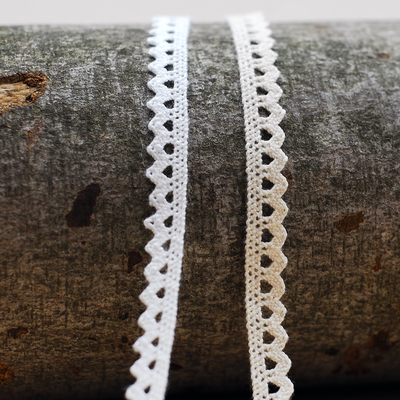 White cotton lace ribbon, 1 cm / 5 metres - 2