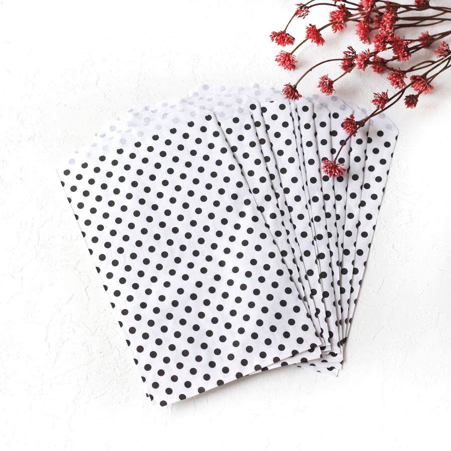 Patterned paper bag, white-black / polka dot (18x30 - 100 pcs) - 1