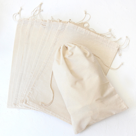 Cream raw cloth pouch with drawstring, 25x40 cm / 10 pcs - Bimotif (1)