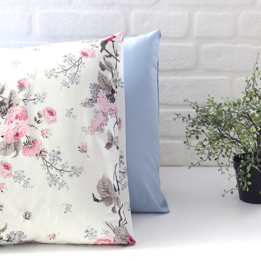 Rose patterned pillowcase set, 50x70 cm / off-white - 1