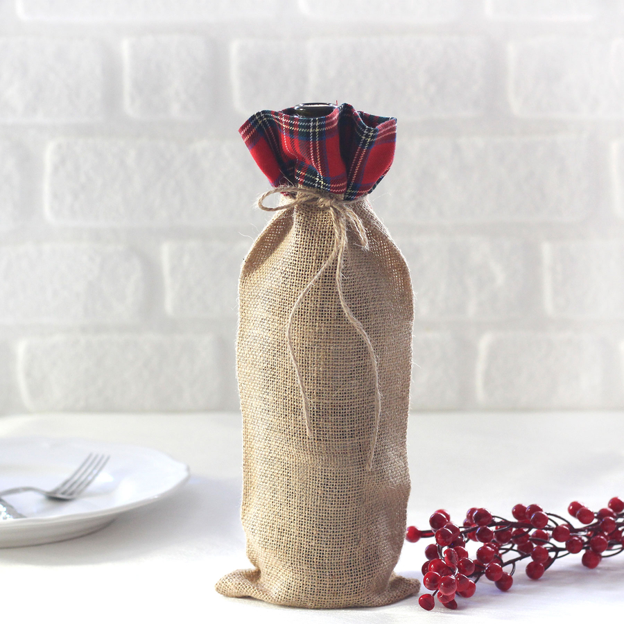 Red-green plaid, jute wine bottle cover / 14x34 cm - 1