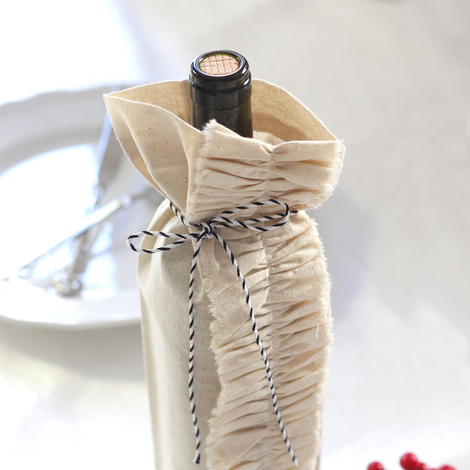 Raw cloth wine bottle cover with ruffles / 14x34 cm - 2
