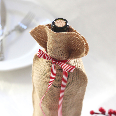 Jute wine bottle cover with red and white ribbon / 14x34 cm - 2