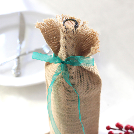 Jute wine bottle cover with tassels and green ribbon / 14x34 cm - 2