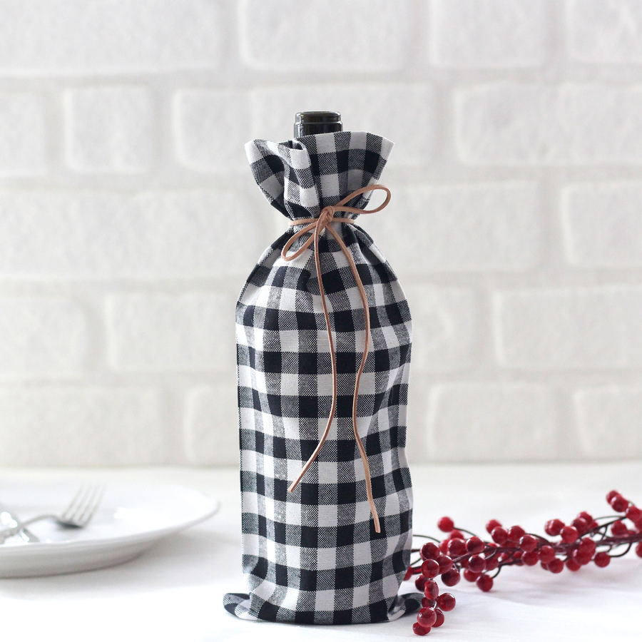 Black checked woven fabric wine bottle cover / 14x34 cm - 1