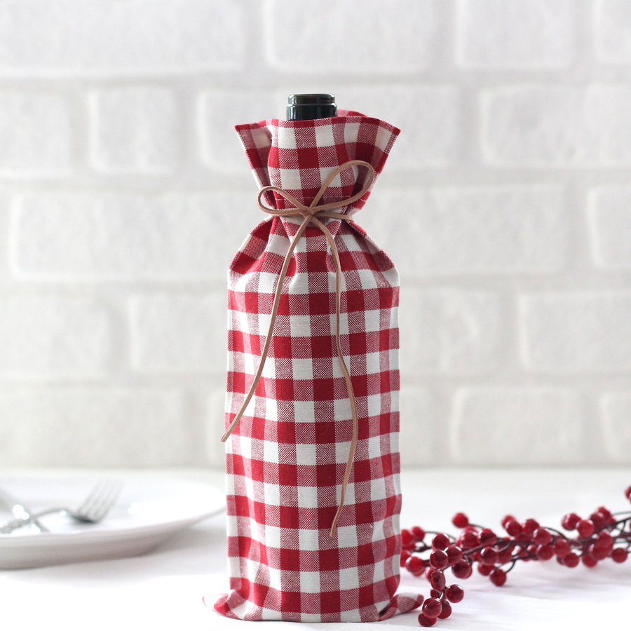 Red checked woven fabric wine bottle cover / 14x34 cm - 1