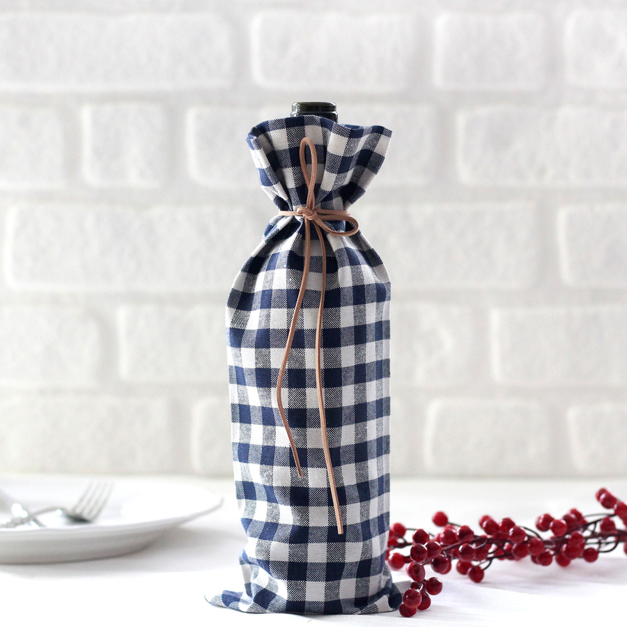 Navy blue checked woven fabric wine bottle cover / 14x34 cm - 1