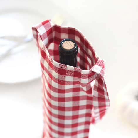 Red checked woven fabric wine bottle bag, 14x34 cm - 2