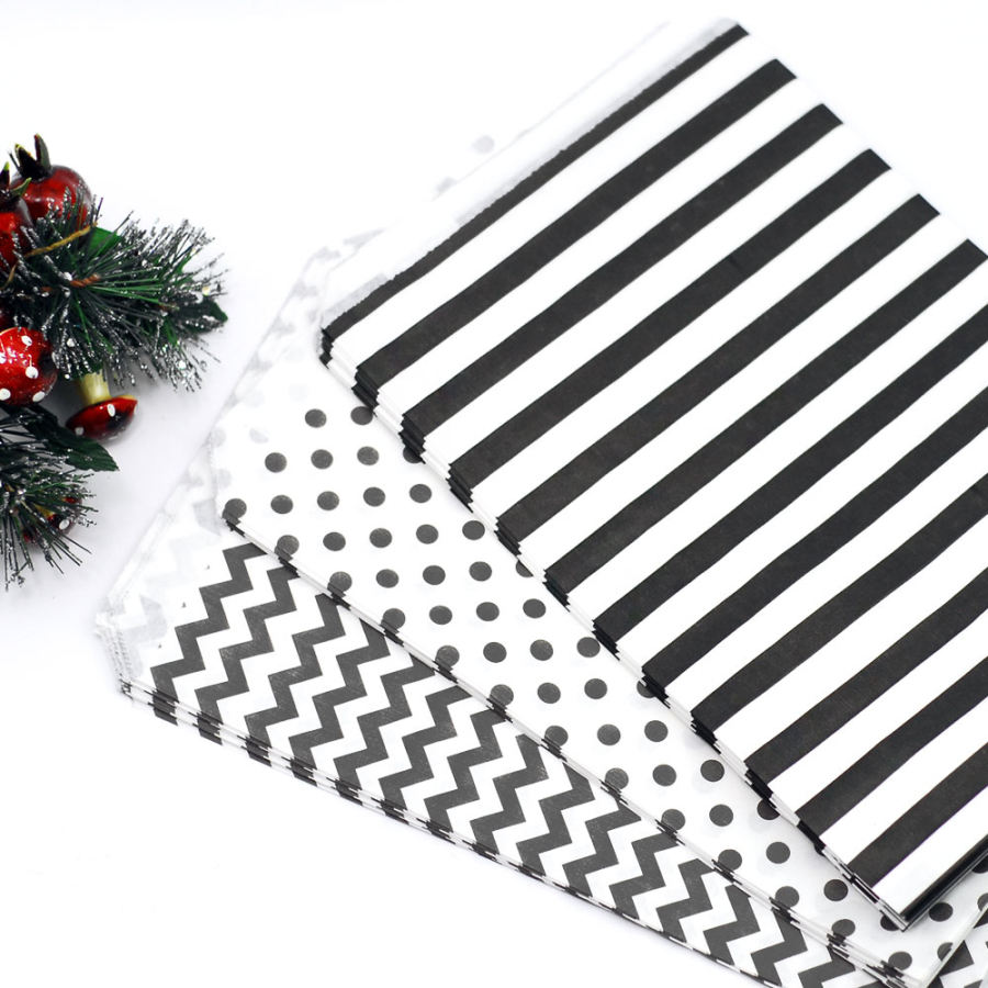 Patterned paper bag, white-black / Polka dot (18x30 - 500 pcs) - 4