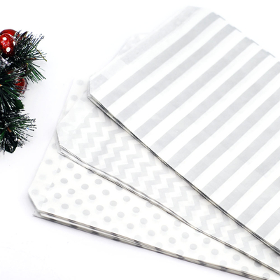 Patterned paper bag, white-silver / polka dot (18x30 - 500 pcs) - 3