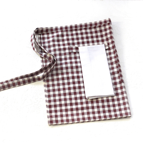 Burgundy and white checkered kitchen apron, 50x70 cm - Bimotif (1)