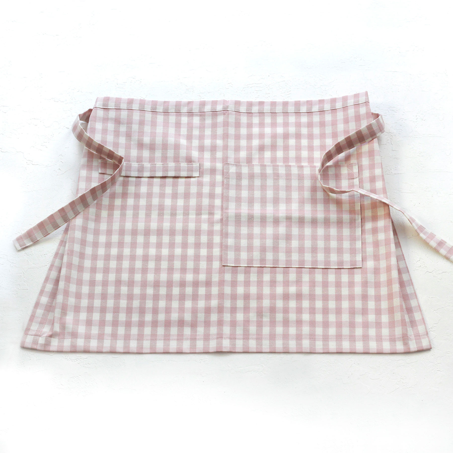 Powder color and white checkered kitchen apron, 50x70 cm - 1