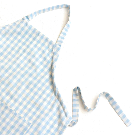 Light blue and white checkered woven fabric kitchen apron with ties / 90x70 cm - Bimotif (1)