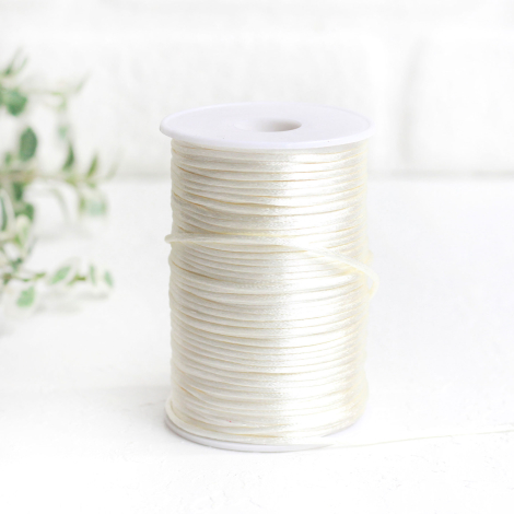 Cream flush rope (rat tail), 2 mm / Roll - Bimotif