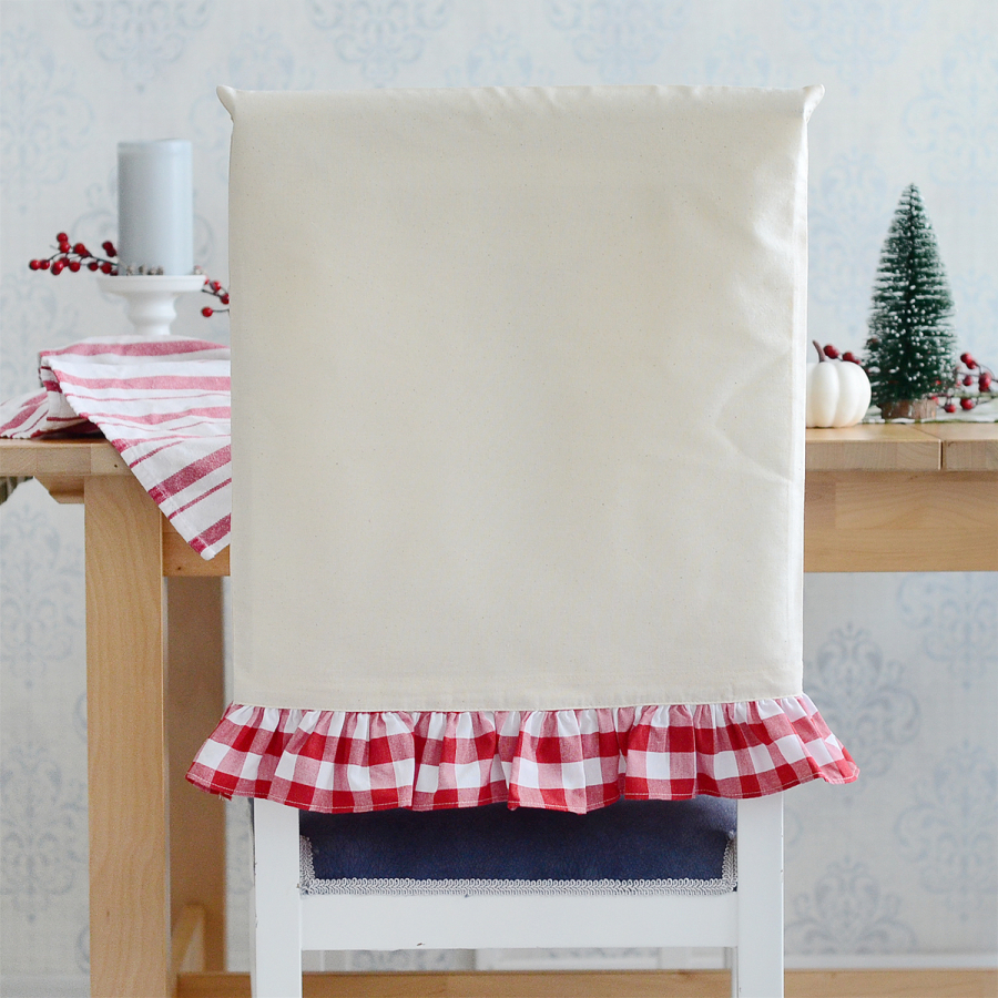 Red and white checkered ruffled cream raw cloth chair cover, 47x52 cm - 1