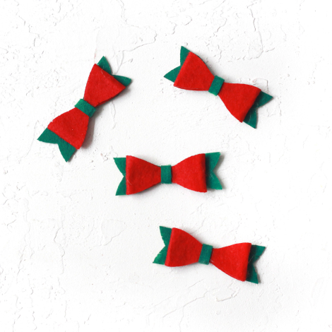 Felt motif, bow / Red on Green (4 pcs) - Bimotif