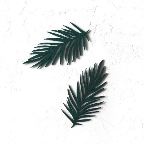 Felt ornament, pine leaf / 2 pcs - Bimotif
