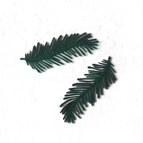 Felt ornament, pine leaf, 8.5x10 cm / 2 pcs - Bimotif