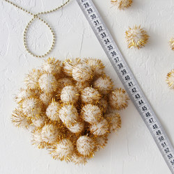 Glittered gold plush pompom / 10 pcs - Bimotif