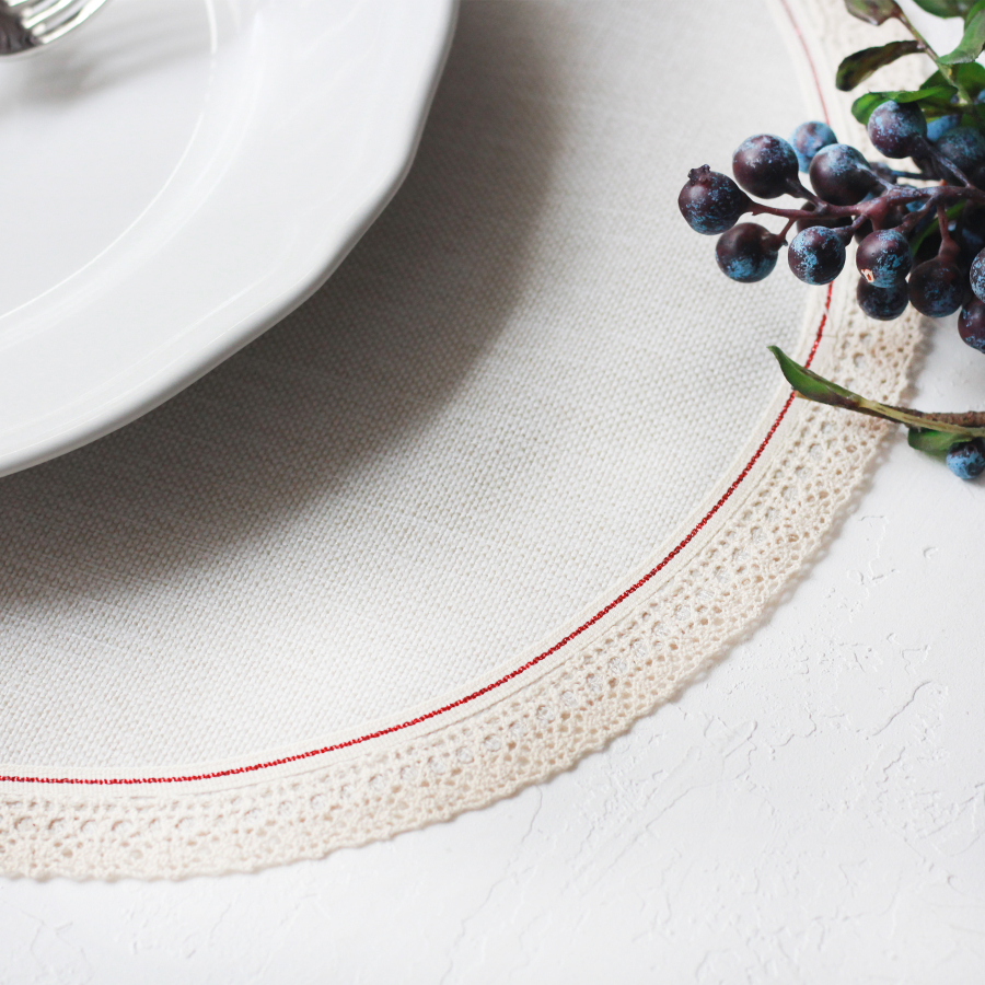 Poly-linen supla with cream lace edging and Glittered red stripes, 36 cm / 1 piece - 2