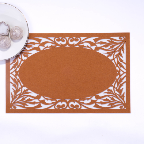 Cinnamon color felt placemat, branch - 29x45 cm / 1 piece - Bimotif