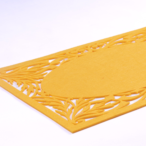 Orange felt placemat, branch - 29x45 cm / 1 piece - Bimotif (1)