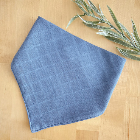 Double layer muslin fabric baby drool bib / collar with snap fastener (0-36 months), indigo / 41x20 cm - Bimotif