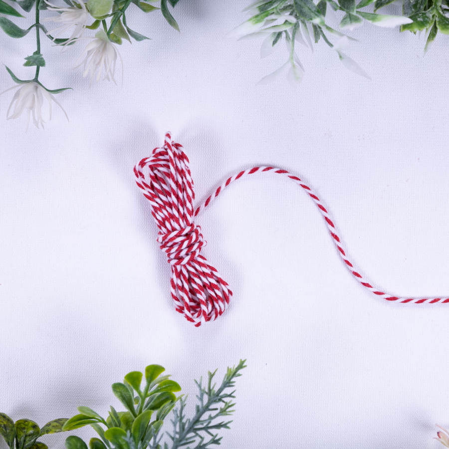 Martenitsa red and white twist bracelet rope, 2 mm / 2 metres - 1