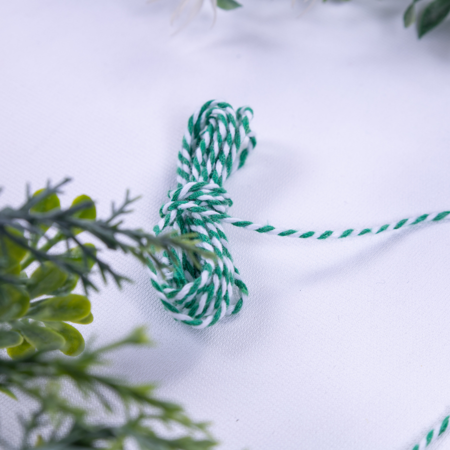 Martenitsa green and white twist bracelet rope, 2 mm / 2 metres - 3