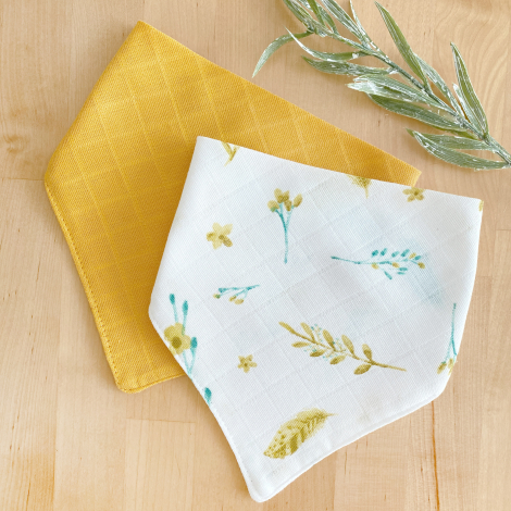 Double layer muslin fabric baby drool bib / 2 pcs snap collar set (0-36 months), Mustard color-leaf / 41x20 cm - Bimotif