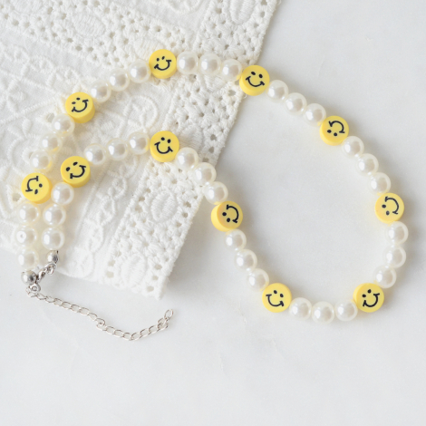 Multiple fimo Smiley beaded pearl necklace - Bimotif