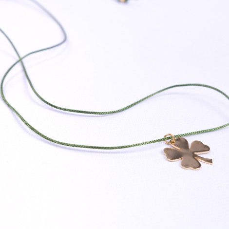 Gold plated shamrock green adjustable string necklace - Bimotif (1)