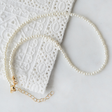 Minimal, elegant pearl necklace - Bimotif