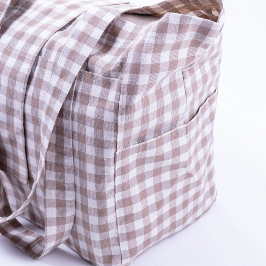 Woven gingham fabric, picnic bag with velcro closure 35x51x22 cm / Beige - 2