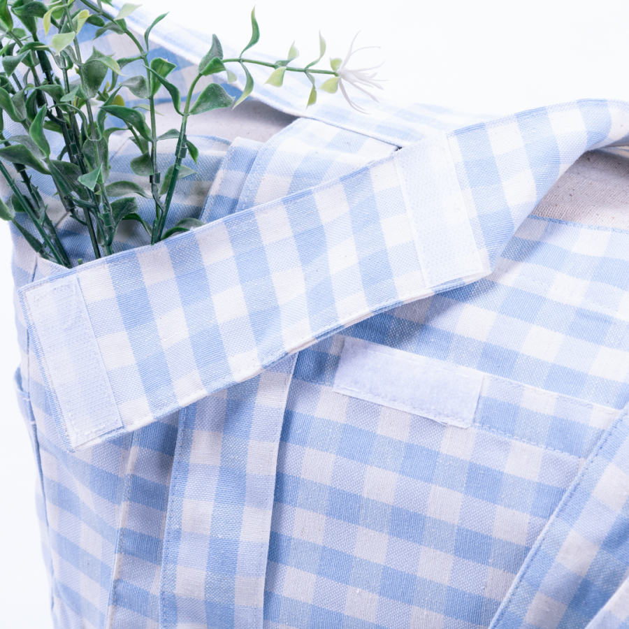 Woven gingham fabric, picnic bag with velcro closure 35x51x22 cm / Light Blue - 3