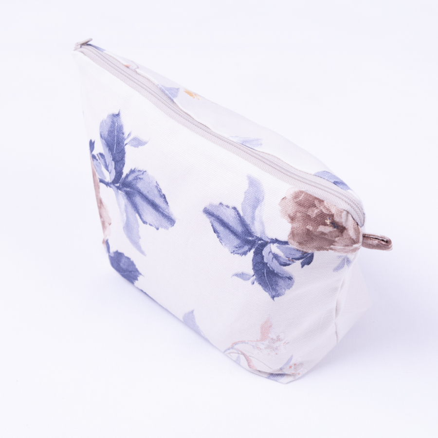 Navy blue floral print make-up bag in water and stain resistant Duck fabric - 2