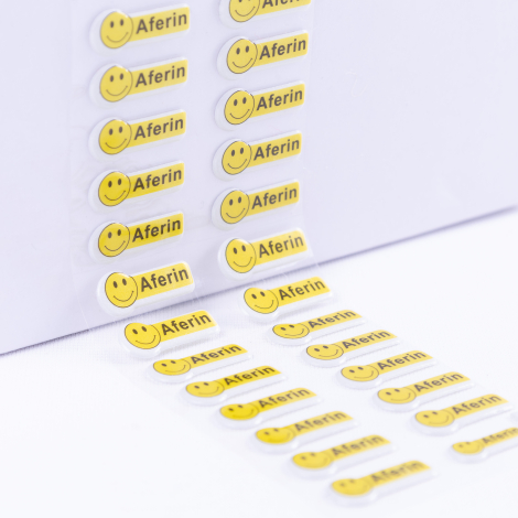 Embossed yellow Well Done adhesive sticker / 2 sheets - Bimotif