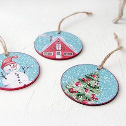 Wooden Christmas ornament, red house / 2 pcs - Bimotif (1)