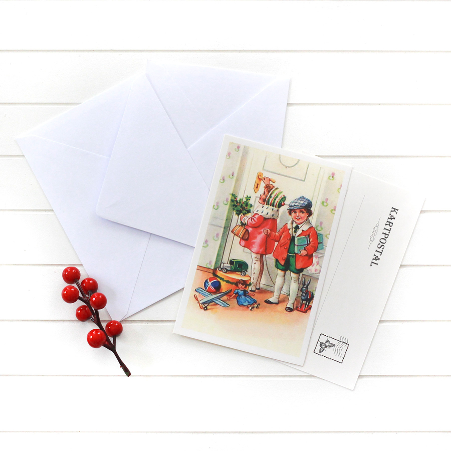 Christmas postcard-envelope set of 4, children in red - 2