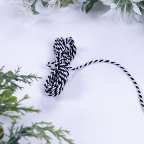 Martenitsa black and white twist bracelet rope, 2 mm / 10 metres - Bimotif (1)